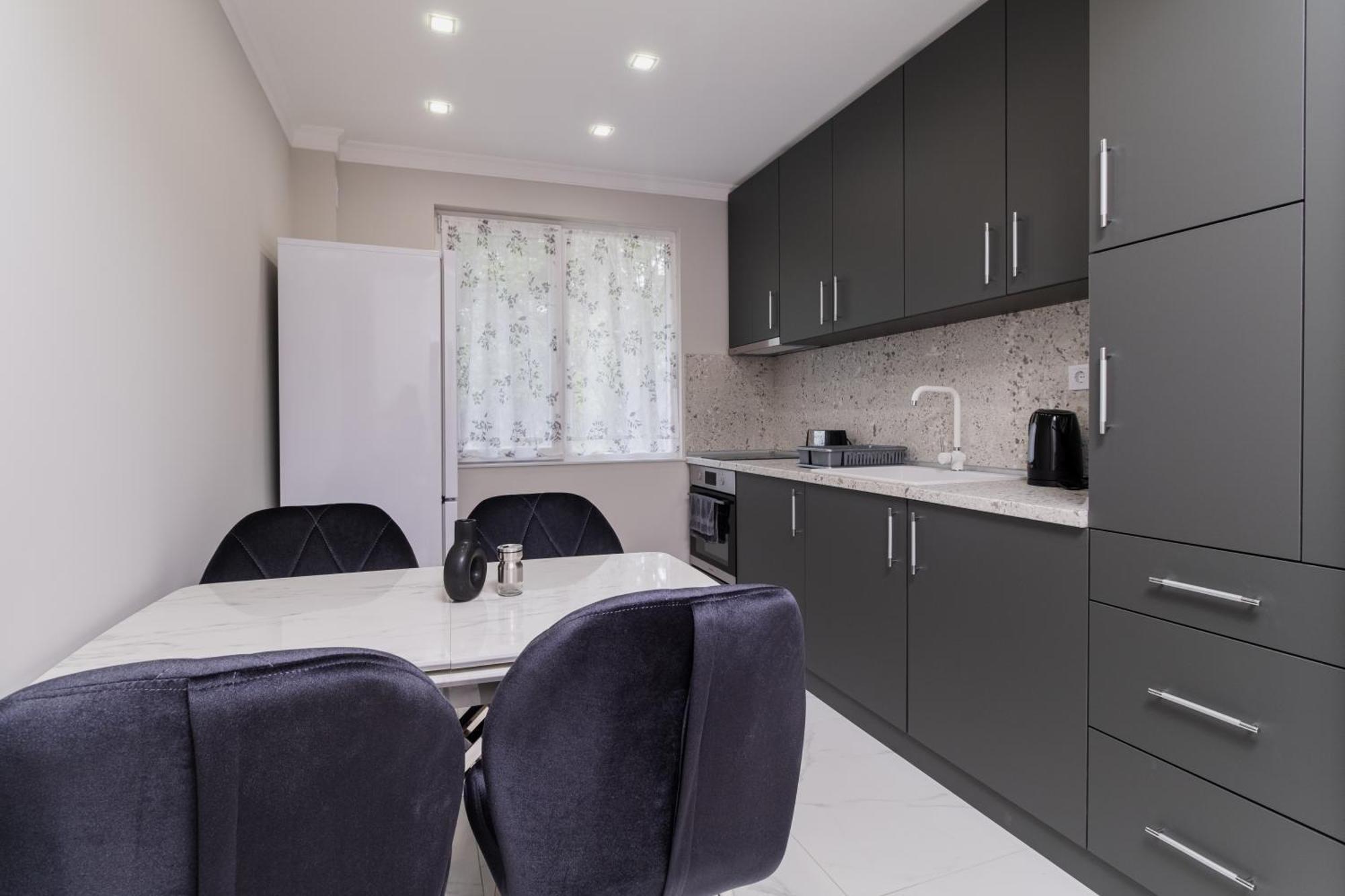 Gorgeous 2-Bedroom Apartment Plovdiv Exterior photo